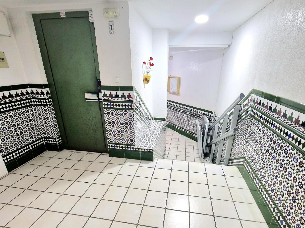 Cozy Apartment With Sea View Torrevieja Eksteriør bilde